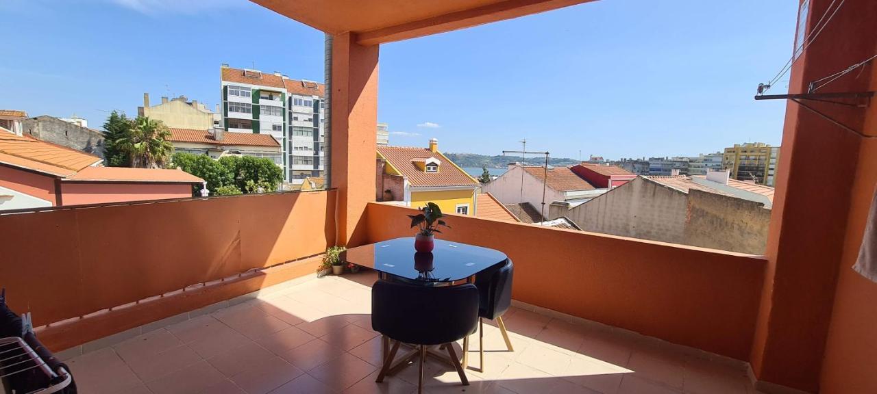 Apartmán Relax In Lisbon For 4 People With Terrace And Parking Exteriér fotografie