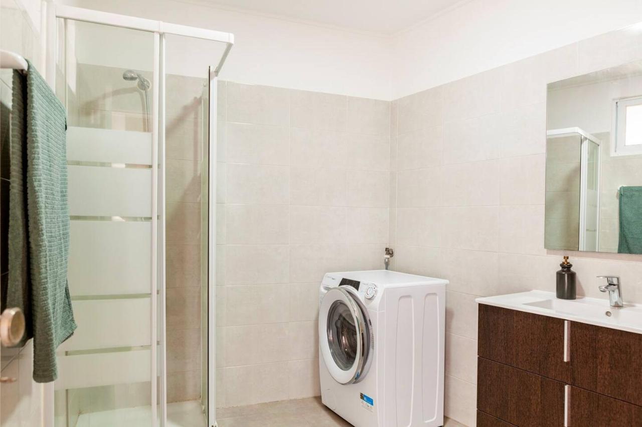 Apartmán Relax In Lisbon For 4 People With Terrace And Parking Exteriér fotografie